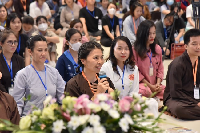 Khóa thiền “Có Mặt Cho Nhau” – Thầy Pháp Nhật