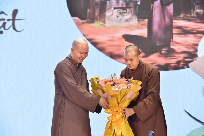 Khóa thiền “Có Mặt Cho Nhau” – Thầy Pháp Nhật