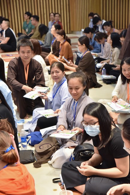 Khóa thiền “Có Mặt Cho Nhau” – Thầy Pháp Nhật