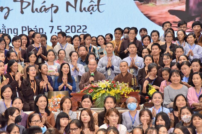 Khóa thiền “Có Mặt Cho Nhau” – Thầy Pháp Nhật