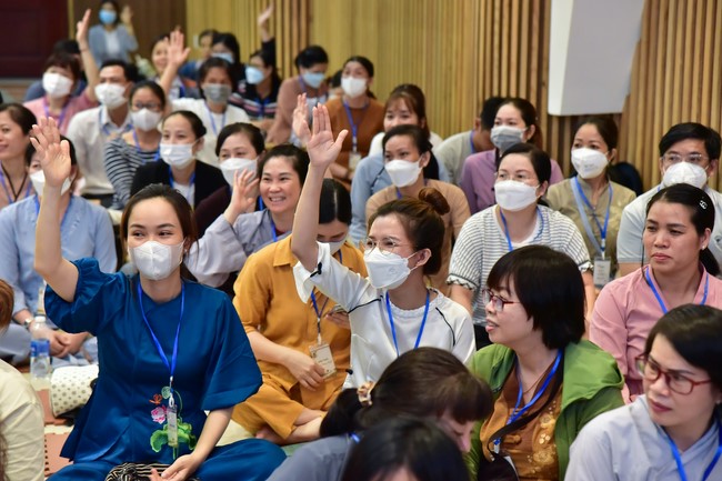 Khóa thiền “Có Mặt Cho Nhau” – Thầy Pháp Nhật