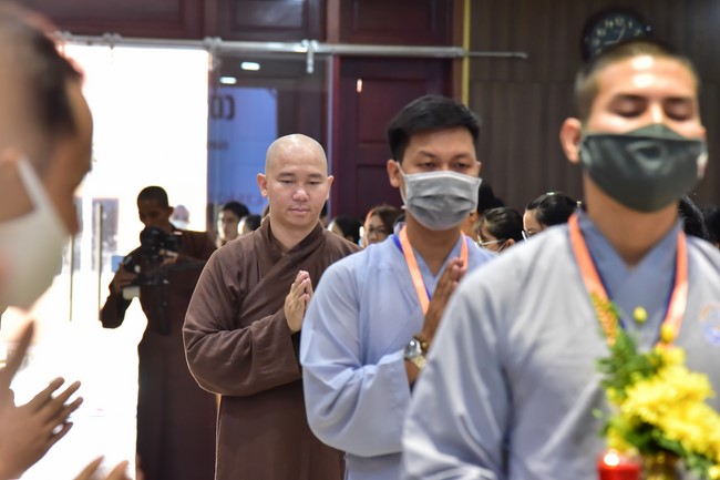 Khóa thiền “Có Mặt Cho Nhau” – Thầy Pháp Nhật