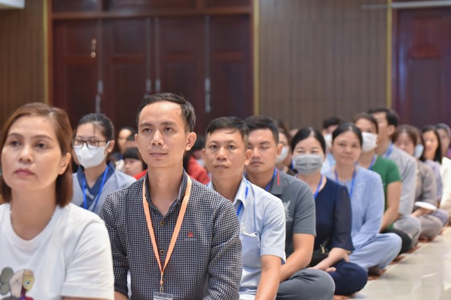 Khóa thiền “Có Mặt Cho Nhau” – Thầy Pháp Nhật