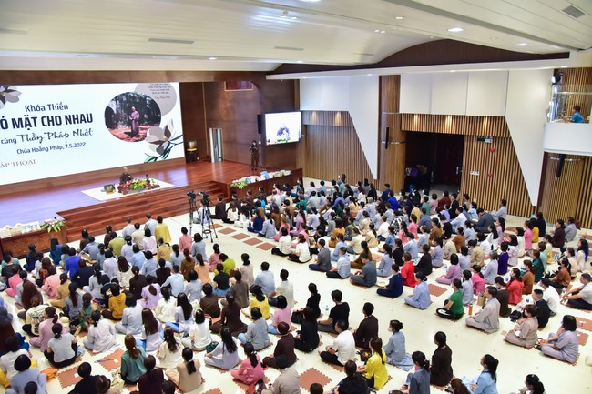 Khóa thiền “Có Mặt Cho Nhau” – Thầy Pháp Nhật