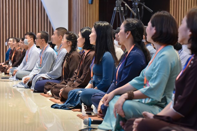 Khóa thiền “Có Mặt Cho Nhau” – Thầy Pháp Nhật