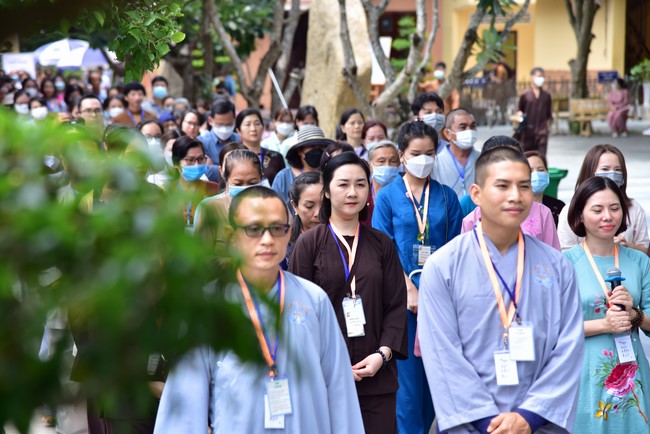 Khóa thiền “Có Mặt Cho Nhau” – Thầy Pháp Nhật