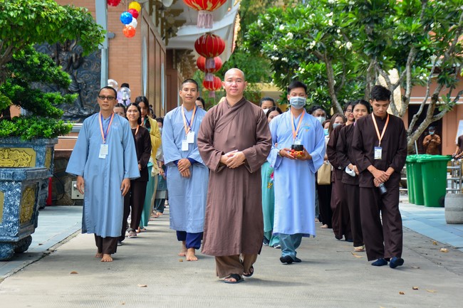Khóa thiền “Có Mặt Cho Nhau” – Thầy Pháp Nhật