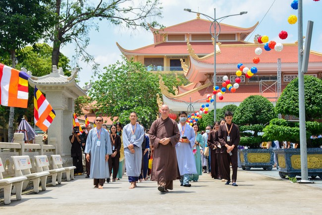 Khóa thiền “Có Mặt Cho Nhau” – Thầy Pháp Nhật