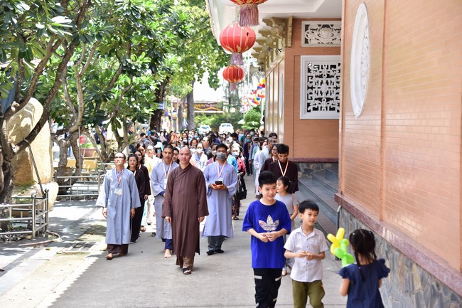 Khóa thiền “Có Mặt Cho Nhau” – Thầy Pháp Nhật