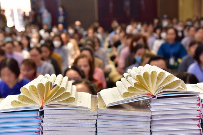 Khóa thiền “Có Mặt Cho Nhau” – Thầy Pháp Nhật