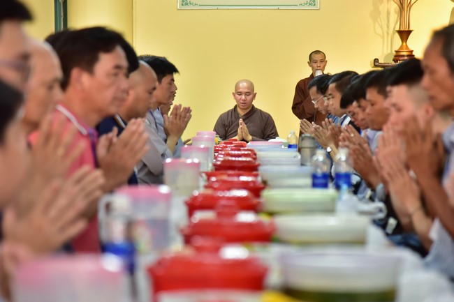 Khóa thiền “Có Mặt Cho Nhau” – Thầy Pháp Nhật