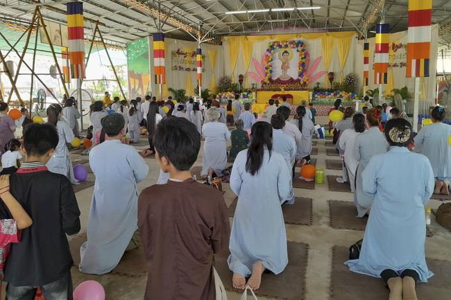 The Buddha's Great Birthday Ceremony at  Cambodia Hoang Phap Pagoda