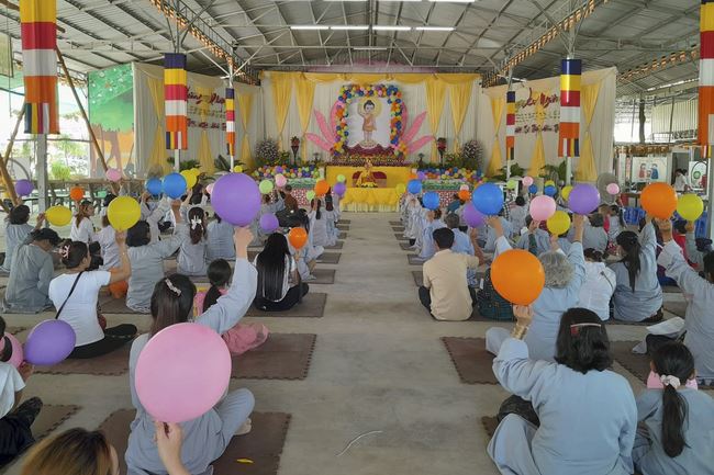 The Buddha's Great Birthday Ceremony at  Cambodia Hoang Phap Pagoda