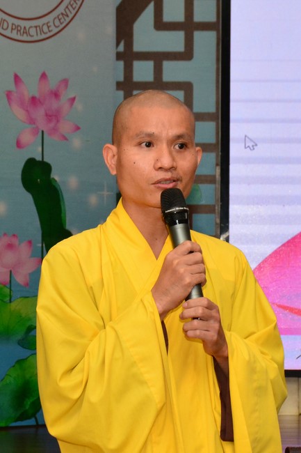Parade of carriages decorated with flowers of Wisdom Nurturing class to welcome the Buddha's Birthday.