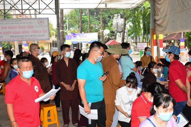 Humanitarian Blood Donation