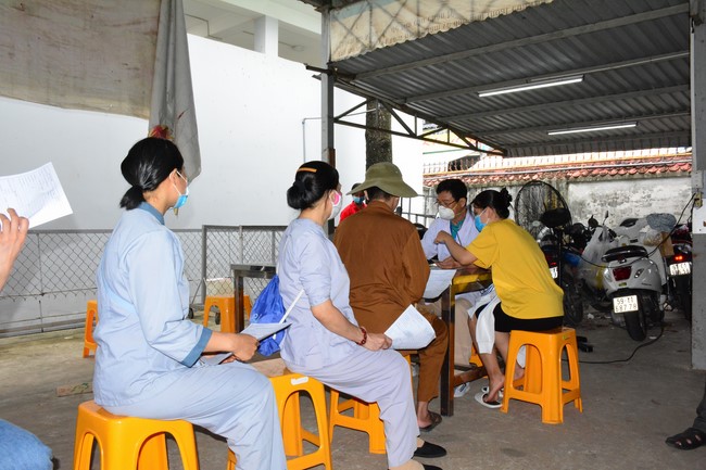 Humanitarian Blood Donation