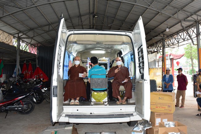 Humanitarian Blood Donation