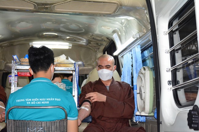 Humanitarian Blood Donation