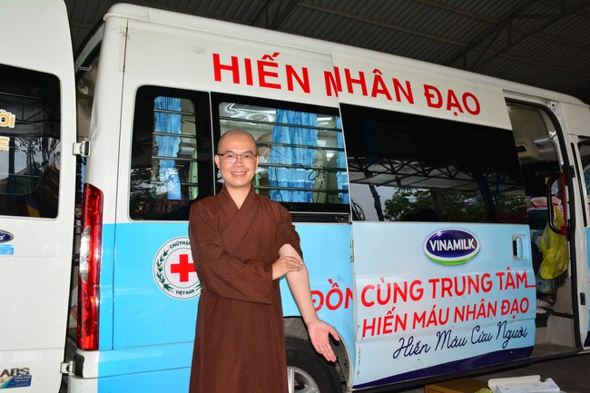 Humanitarian Blood Donation