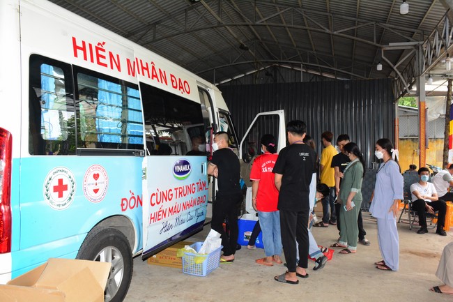 Humanitarian Blood Donation