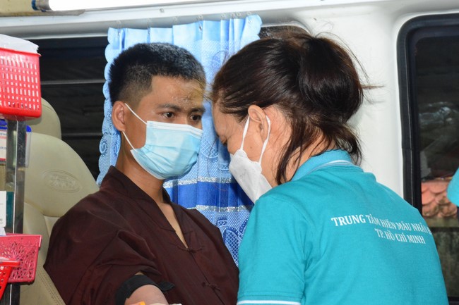 Humanitarian Blood Donation