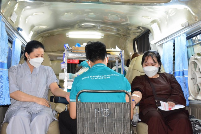 Humanitarian Blood Donation