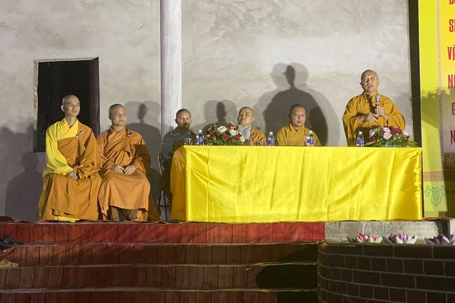 Solemnity of the Buddha's Great Birthday Ceremony at  Van Dai Phuoc Pagoda