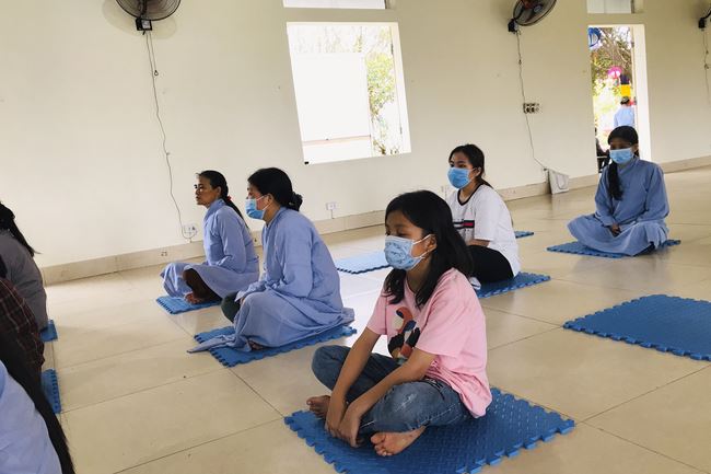 Three-Jewel Refuge Ceremony at Dong Cao Pagoda