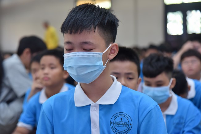 The 6th Day of Huong Phap Branch 's Teenage Retreat, Cu Chi