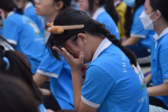The 6th Day of Huong Phap Branch 's Teenage Retreat, Cu Chi