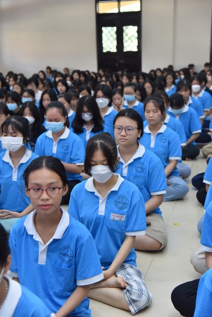 The 6th Day of Huong Phap Branch 's Teenage Retreat, Cu Chi