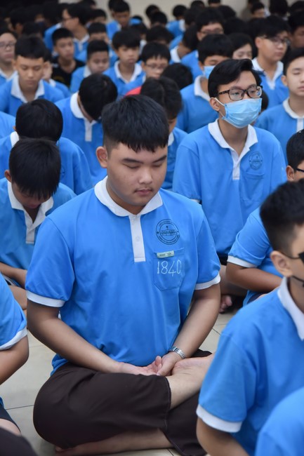 The 6th Day of Huong Phap Branch 's Teenage Retreat, Cu Chi