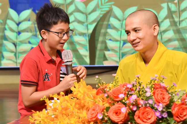 The 6th Day of Huong Phap Branch 's Teenage Retreat, Cu Chi