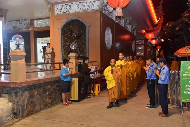 The 6th Day of Huong Phap Branch 's Teenage Retreat, Cu Chi