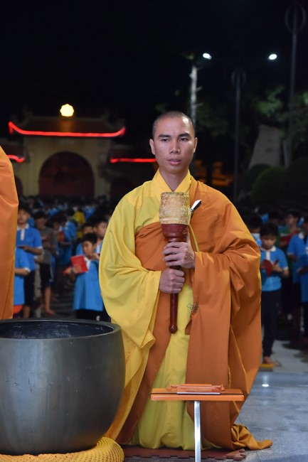 The 6th Day of Huong Phap Branch 's Teenage Retreat, Cu Chi
