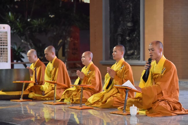 The 6th Day of Huong Phap Branch 's Teenage Retreat, Cu Chi