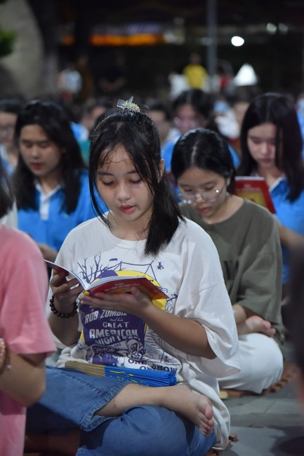 The 6th Day of Huong Phap Branch 's Teenage Retreat, Cu Chi