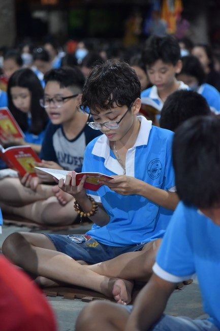 The 6th Day of Huong Phap Branch 's Teenage Retreat, Cu Chi