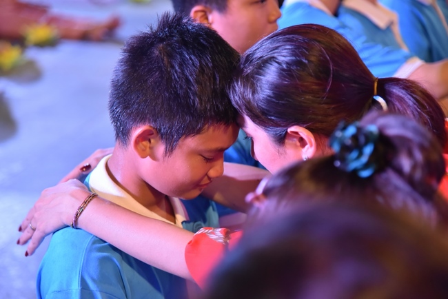 The Last Day of Huong Phap Branch 's Teenage Retreat, Cu Chi