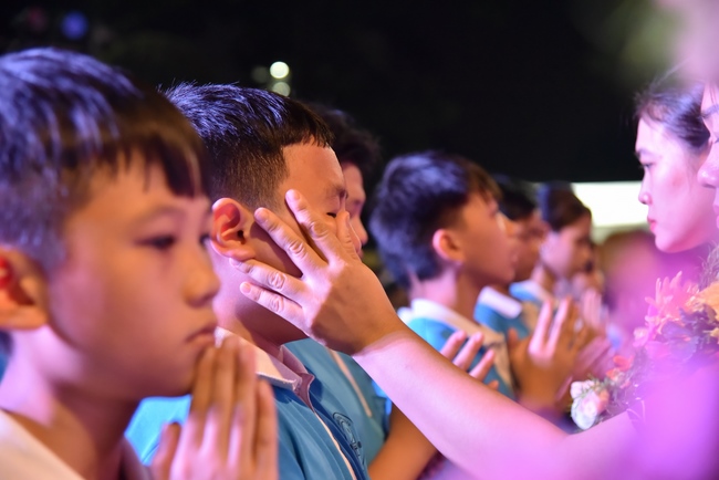 The Last Day of Huong Phap Branch 's Teenage Retreat, Cu Chi