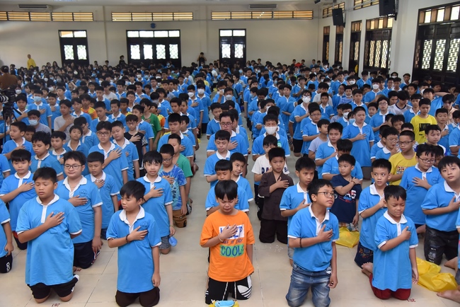 The Last Day of Huong Phap Branch 's Teenage Retreat, Cu Chi