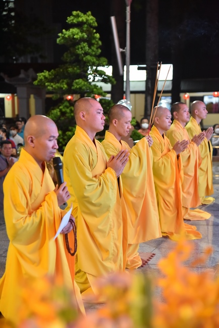 The Last Day of Huong Phap Branch 's Teenage Retreat, Cu Chi