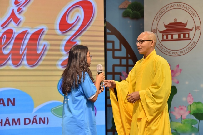 The Last Day of Huong Phap Branch 's Teenage Retreat, Cu Chi