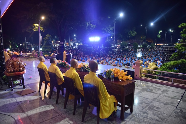 The Last Day of Huong Phap Branch 's Teenage Retreat, Cu Chi