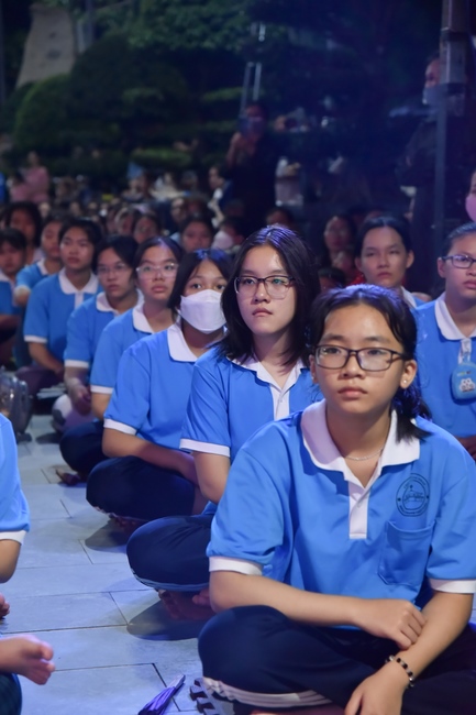 The Last Day of Huong Phap Branch 's Teenage Retreat, Cu Chi