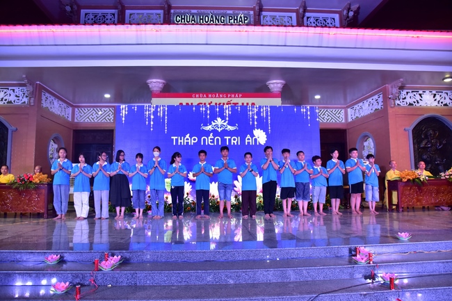 The Last Day of Huong Phap Branch 's Teenage Retreat, Cu Chi