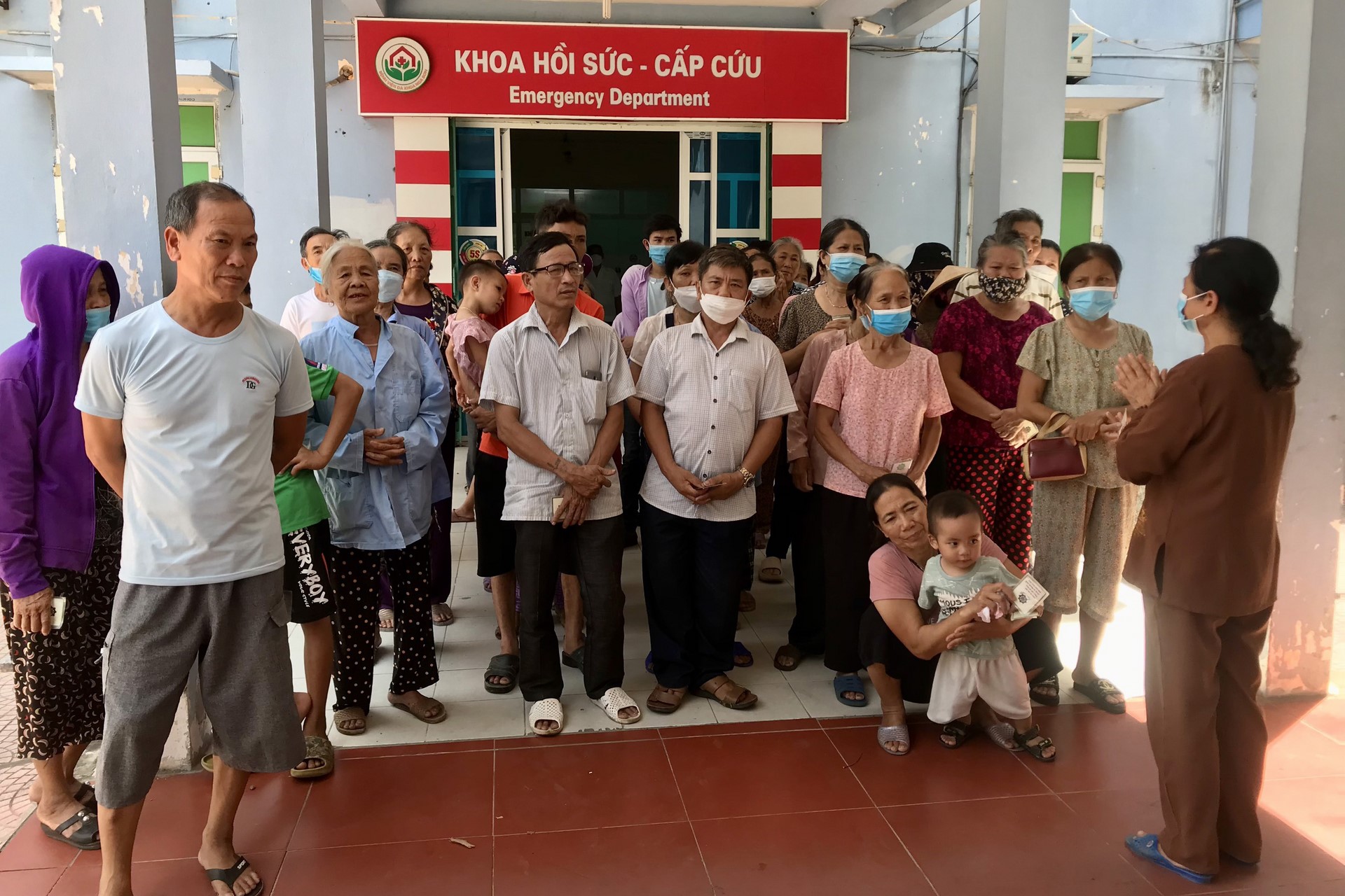 The charity program on May at Dong Cao Pagoda