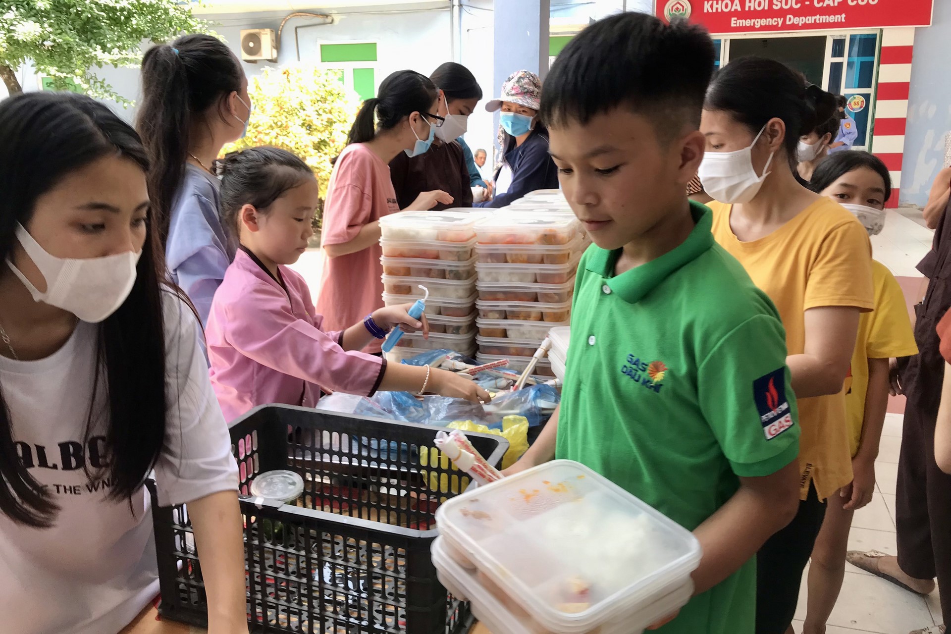 The charity program on May at Dong Cao Pagoda