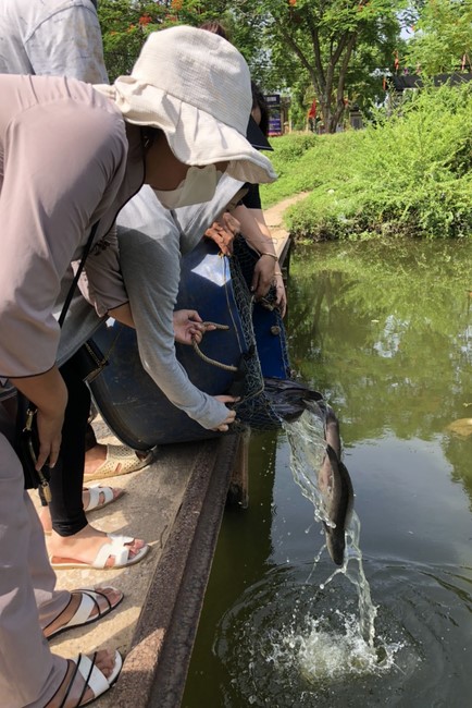 The charity program on May at Dong Cao Pagoda