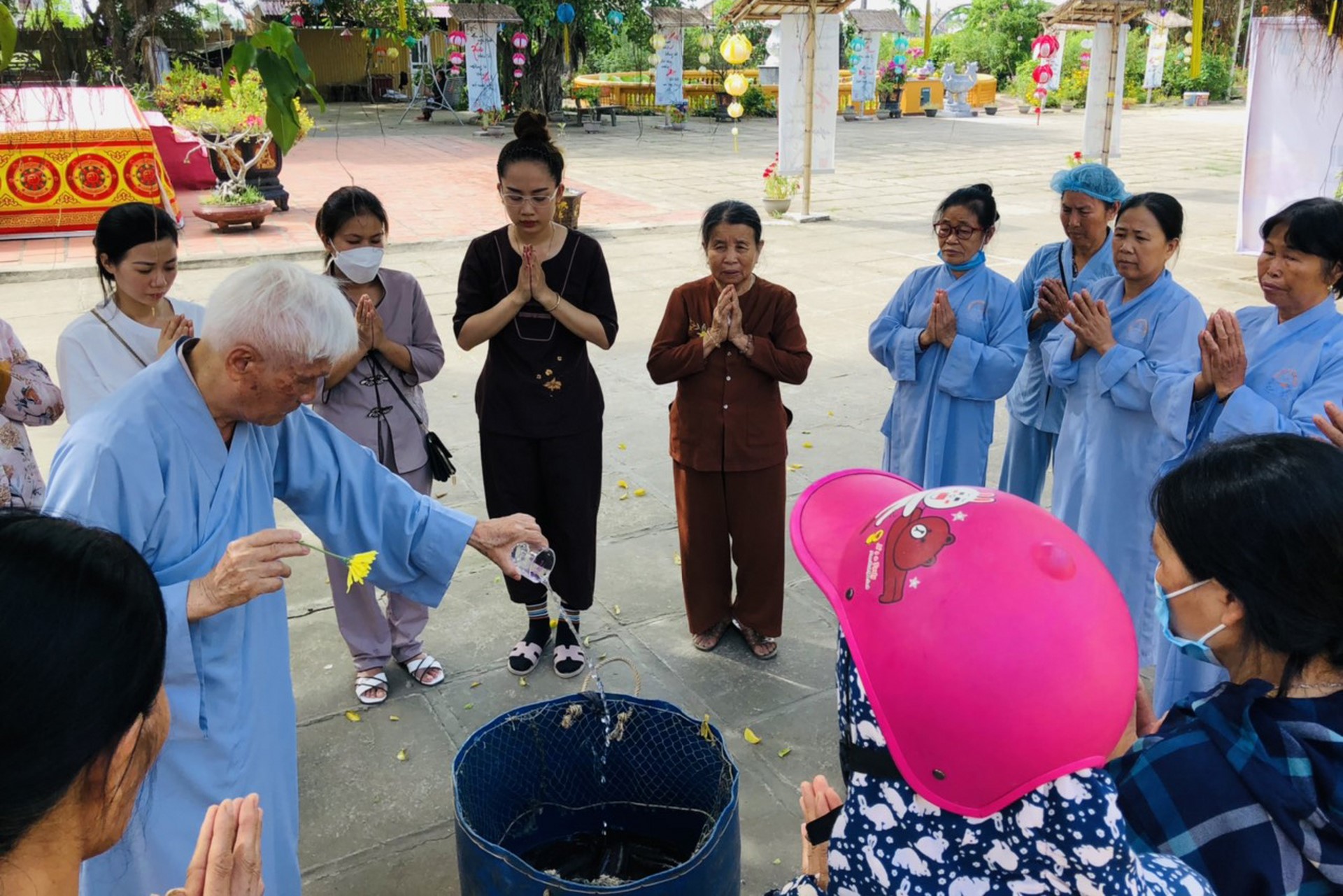 The charity program on May at Dong Cao Pagoda